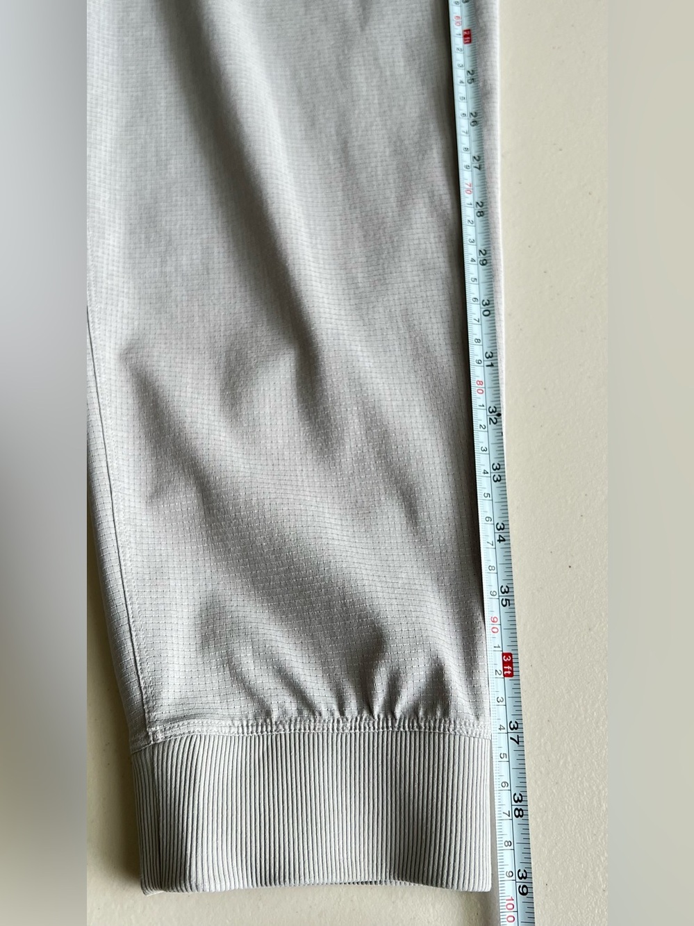 Lululemon ABC Jogger WovenAir Silver Drop Men’s L Breathable Stretch Travel Pant - Picture 11 of 15